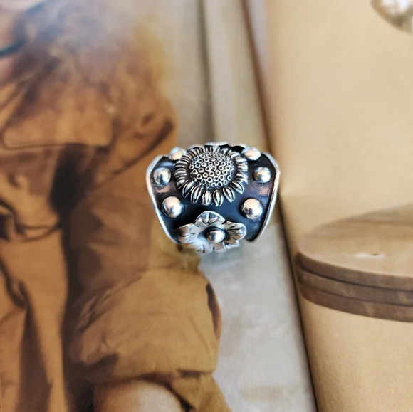 Sterling Silver Floral & Sun Flower Statement Ring~ FITS 7-9 Adjustable